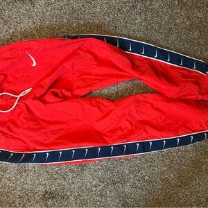 Nike Men’s Red Windbreaker pants Size L lightly used